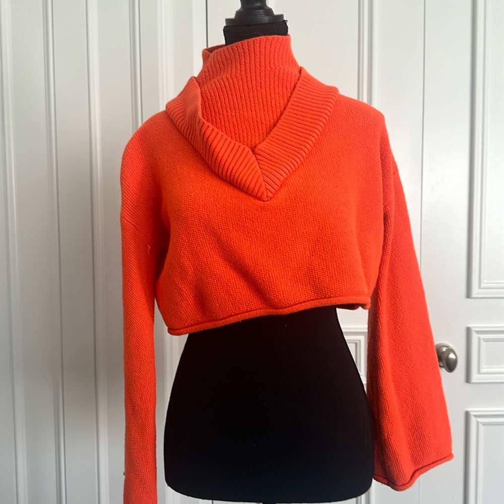 Victor Glemaud XS size cropped sweater